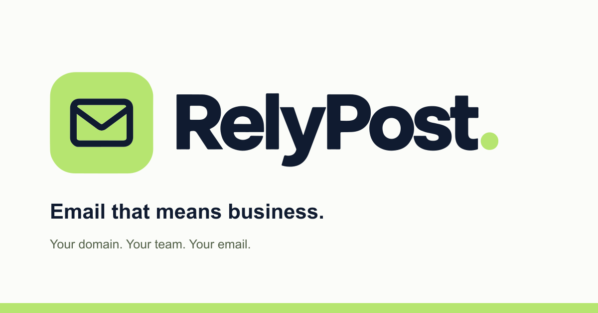 شعار RelyPost مع أيقونة ظرف وعبارة عن بريد الأعمال